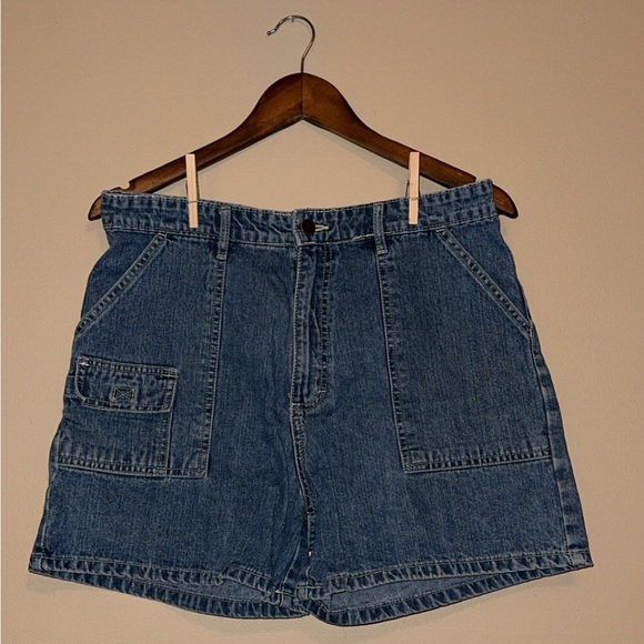 Pants - SO…. GSJC vintage jean shorts size 11